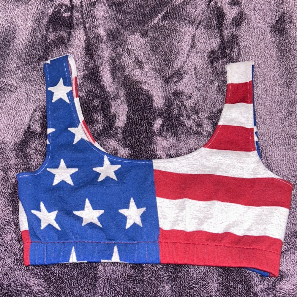American flag sports bra size medium